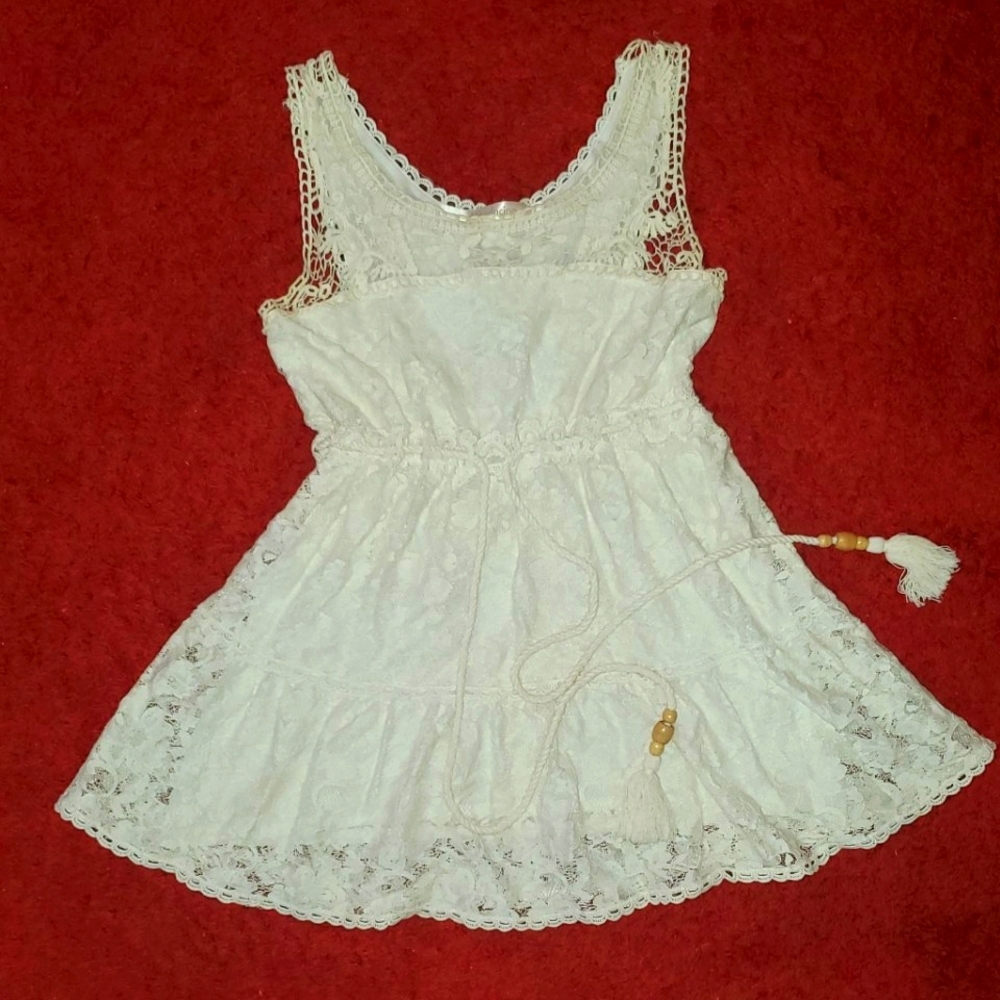 Mendocino White/Cream Lace Tunic Top or Mini Dress